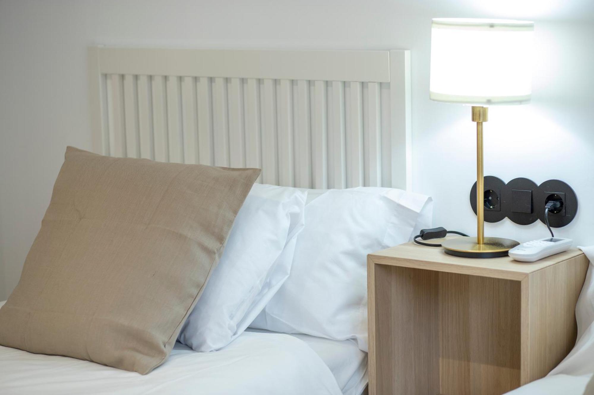 Apartamentos Mlc Ciudad De Linares Linares  Dış mekan fotoğraf
