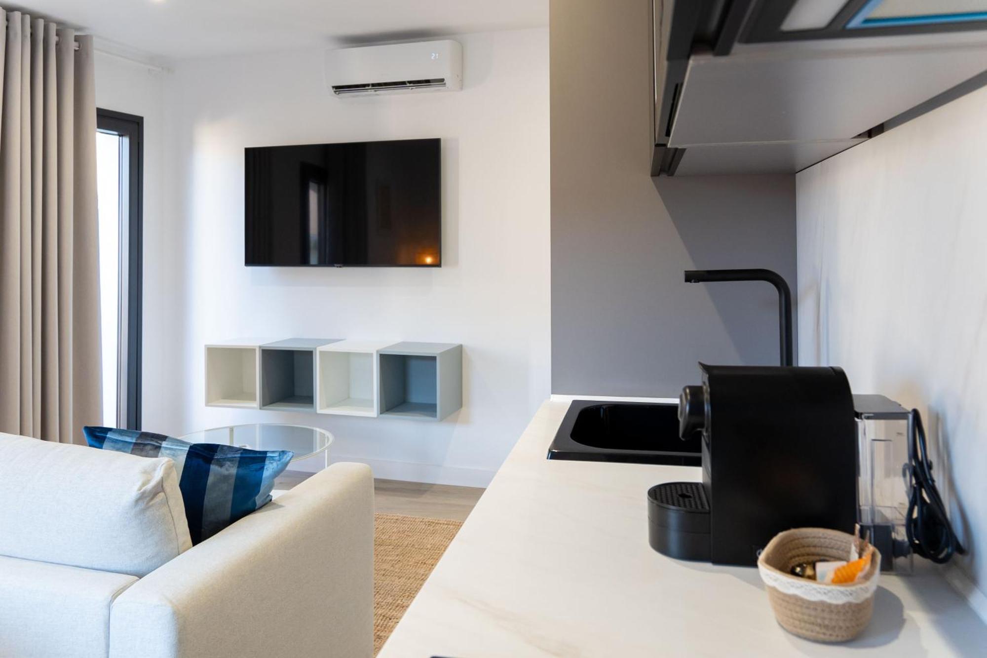Apartamentos Mlc Ciudad De Linares Linares  Dış mekan fotoğraf