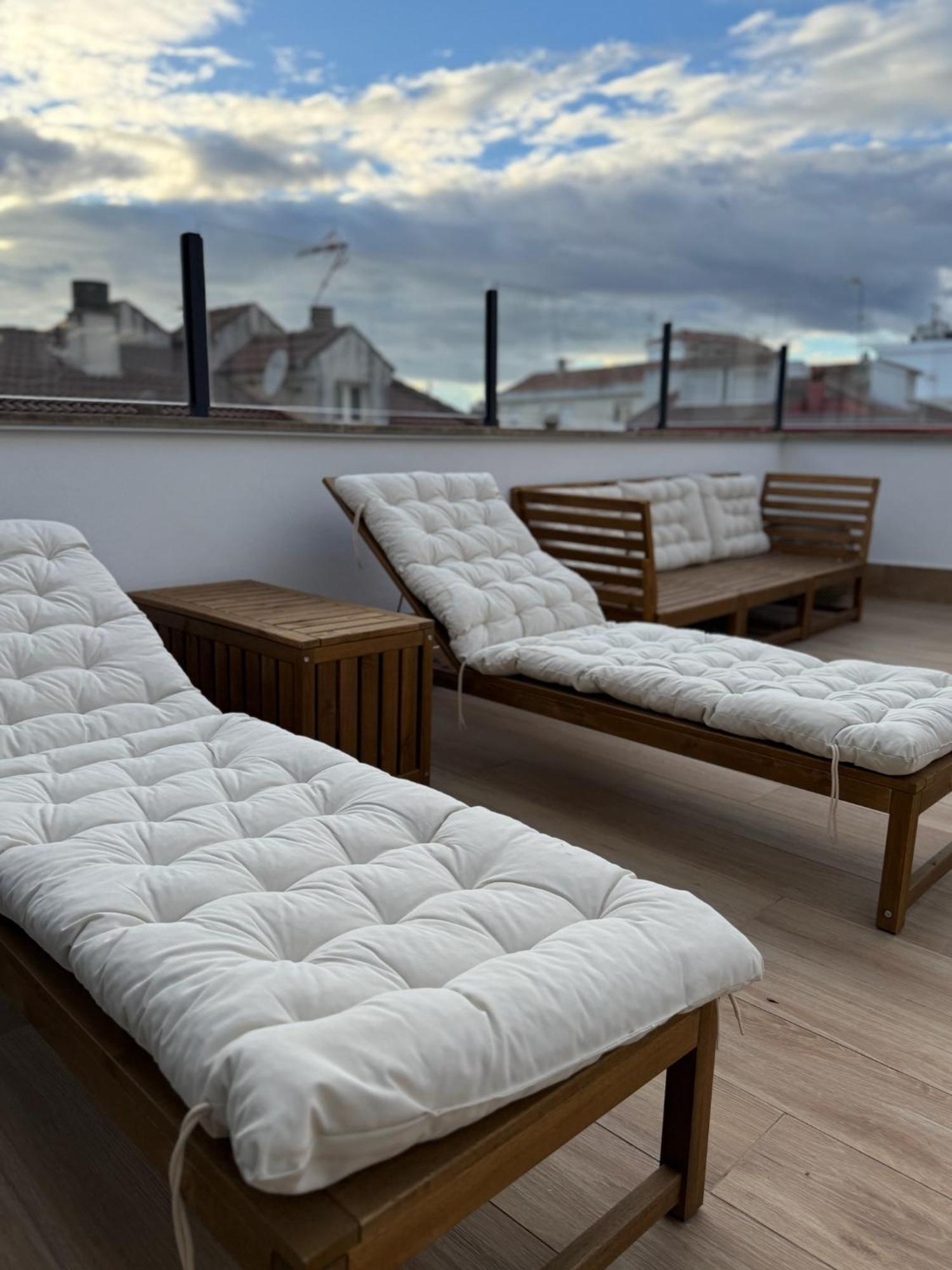 Apartamentos Mlc Ciudad De Linares Linares  Dış mekan fotoğraf
