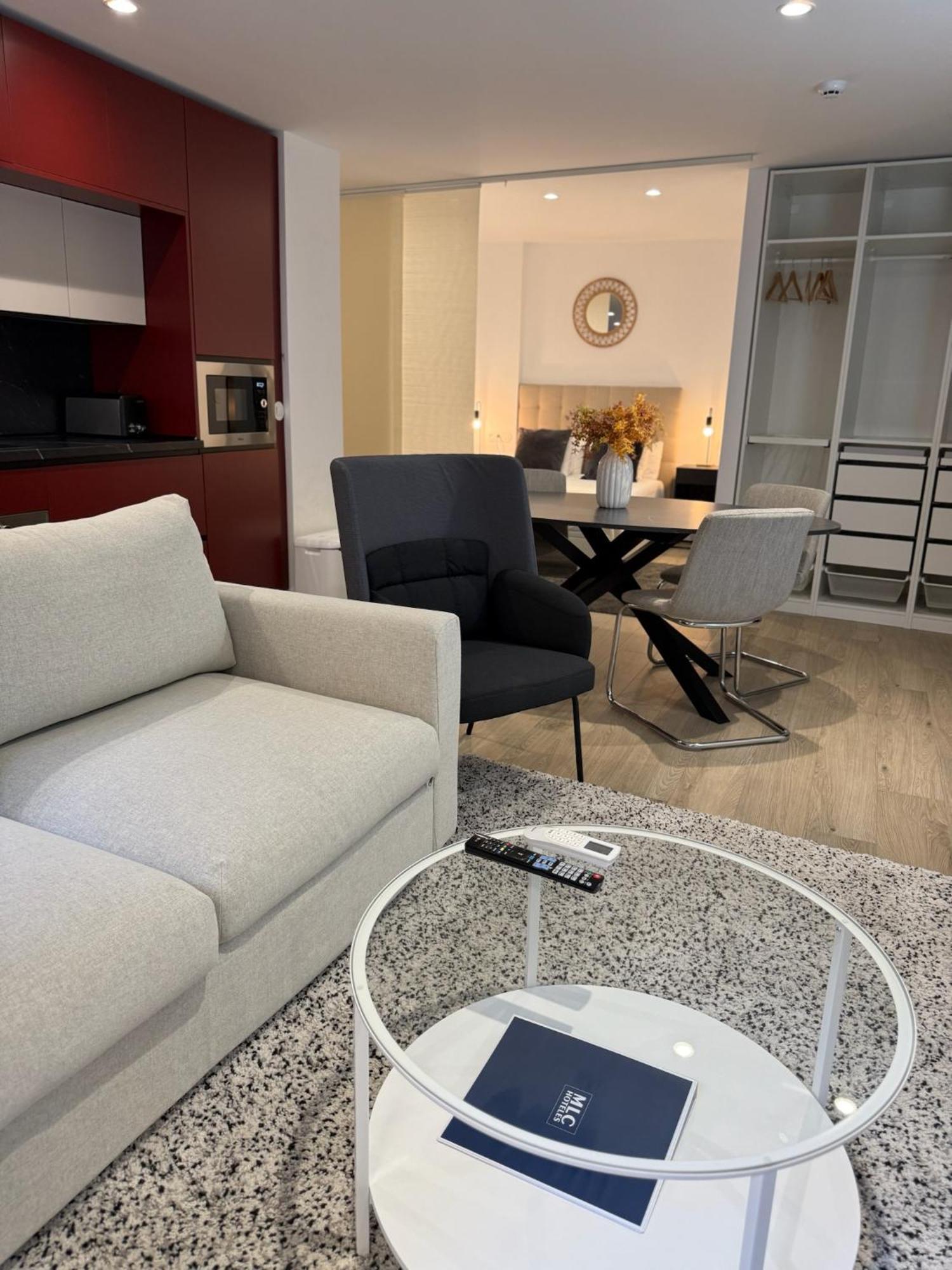 Apartamentos Mlc Ciudad De Linares Linares  Dış mekan fotoğraf